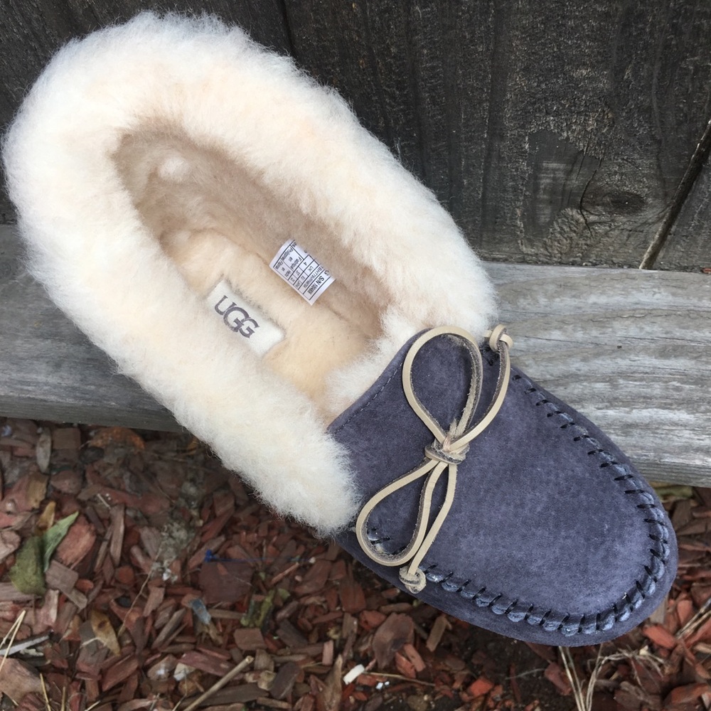 UGG Womens Slippers Sz 6 Nightfall Waterproof - Picture 6 of 8